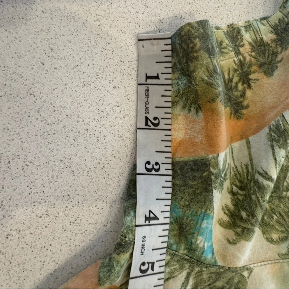 Tori Richard Hawaiian Shirt Tropical Palm Trees Print Size Large Tan Cotton Lawn